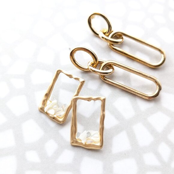 Elegant Gold Frame Earrings with White Stones - Picture 3 of 4